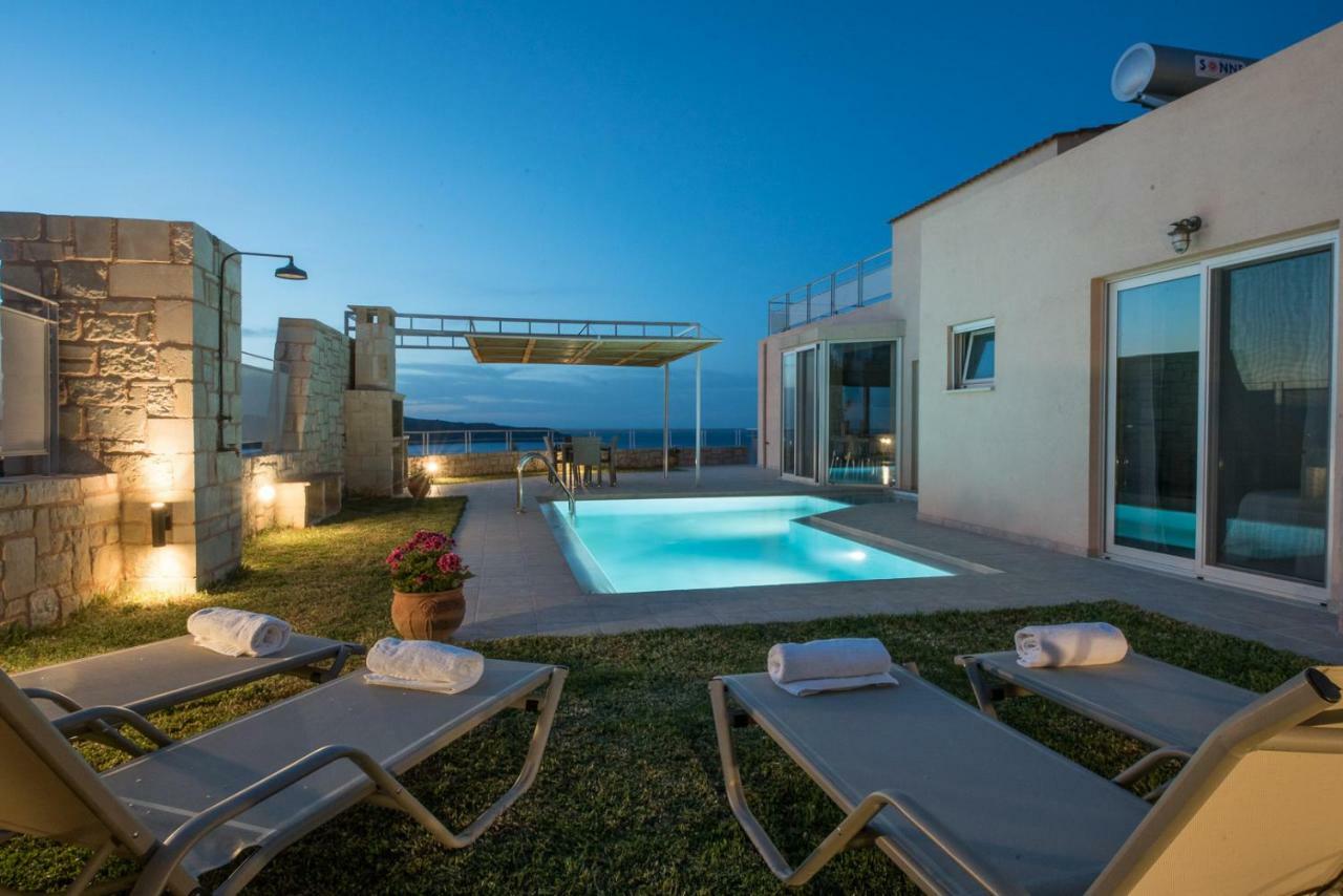 Pantanassa Villa Thalia Agia Marina  Luaran gambar