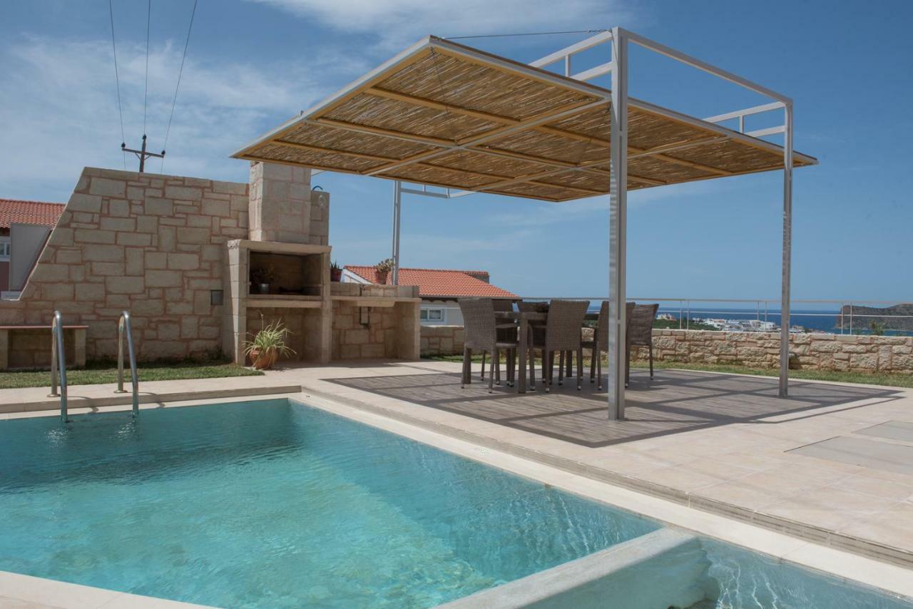 Pantanassa Villa Thalia Agia Marina  Luaran gambar
